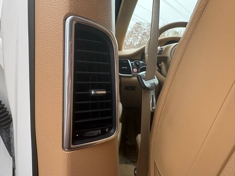 2012 Porsche Panamera S Hybrid