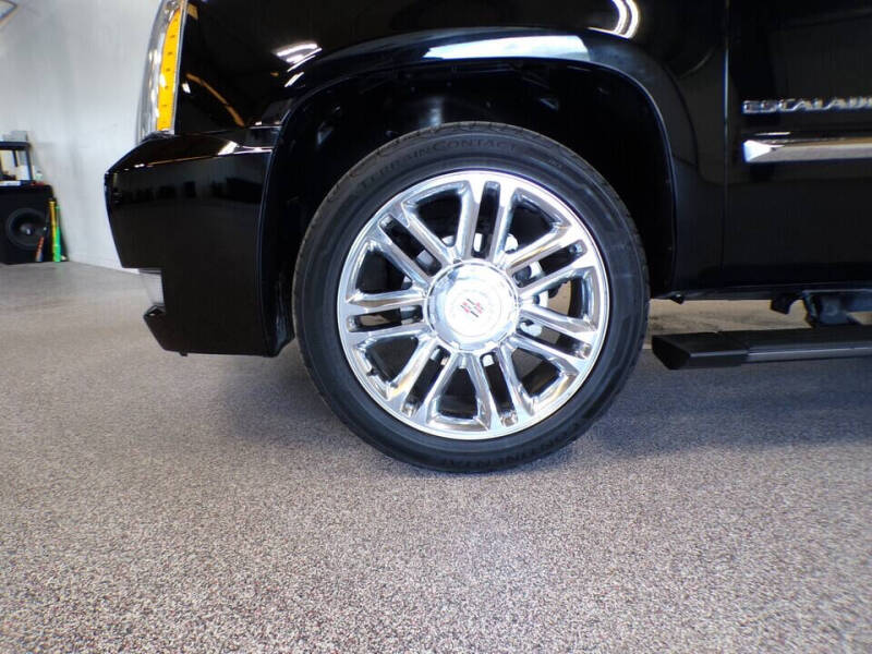 2014 Cadillac Escalade Platinum