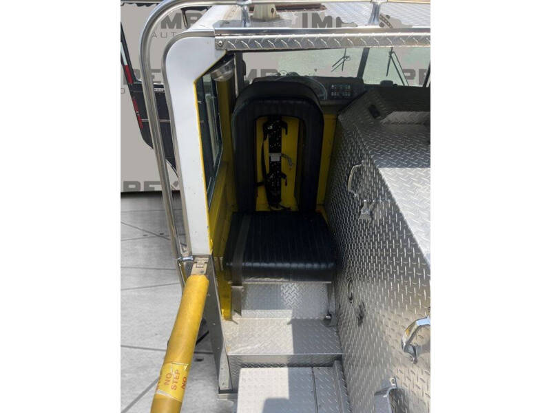 1988 Sutphen Ladder
