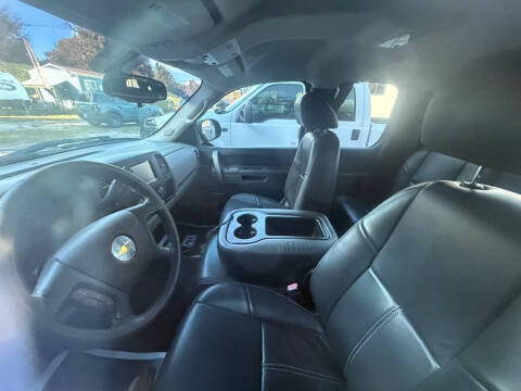 2011 Chevrolet Silverado 1500 LS