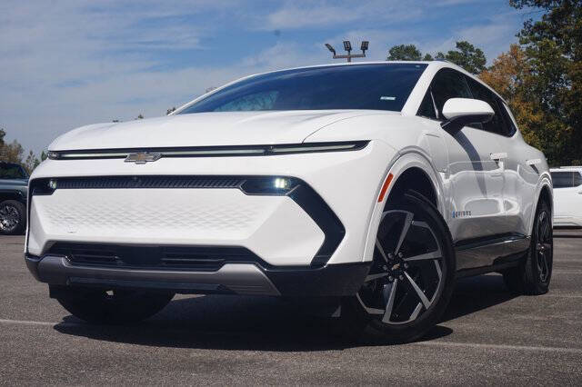 2025 Chevrolet Equinox EV LT