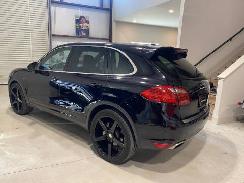2012 Porsche Cayenne S Hybrid
