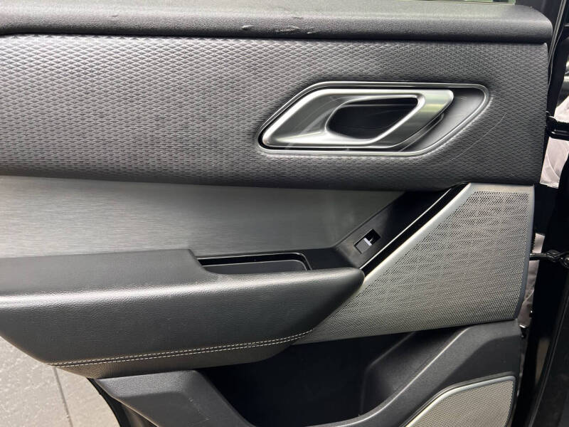 2018 Land Rover Range Rover Velar P250 R-Dynamic SE