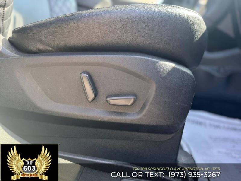 2023 Ford Edge Titanium