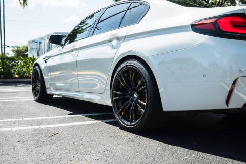 2022 BMW M5
