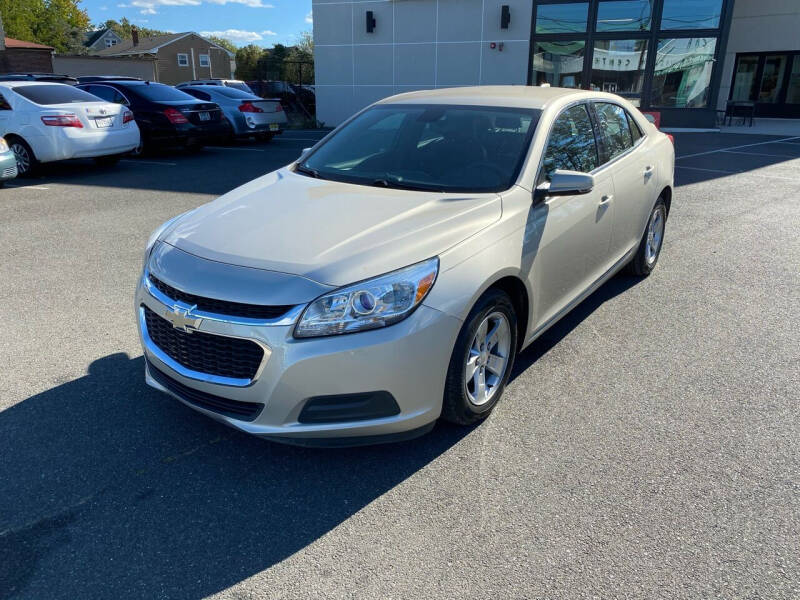 2015 Chevrolet Malibu for sale at MAGIC AUTO SALES in Little Ferry NJ
