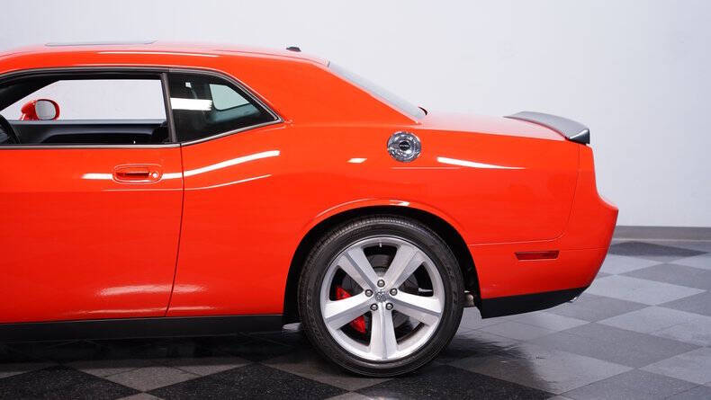 2008 Dodge Challenger SRT8