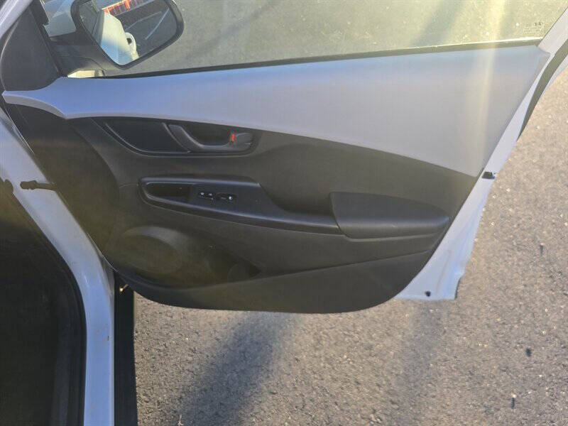 2021 Hyundai Kona SE