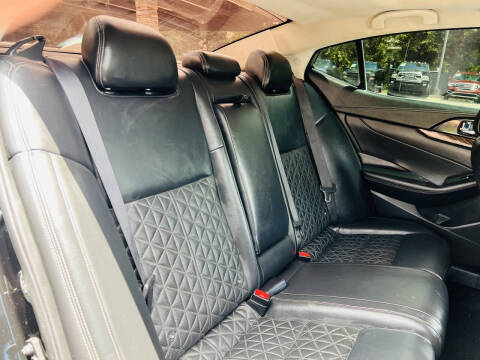 2017 Nissan Maxima Platinum