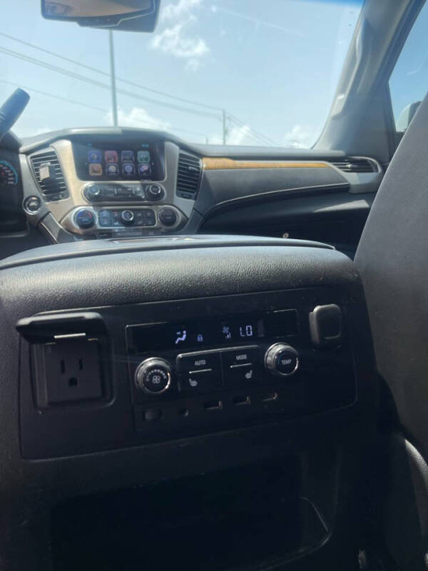 2017 GMC Yukon Denali