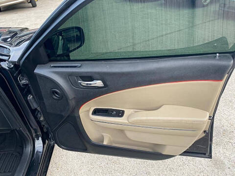 2014 Dodge Charger SE