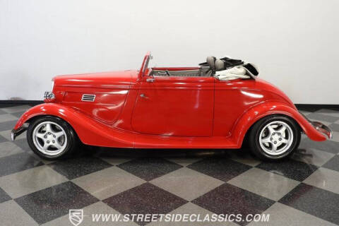 1934 Ford Cabriolet