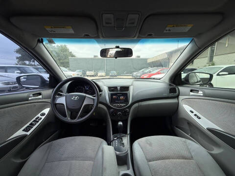 2014 Hyundai Accent GLS