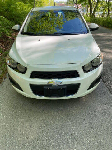 2013 Chevrolet Sonic for sale at Carsland KC in Kansas City MO