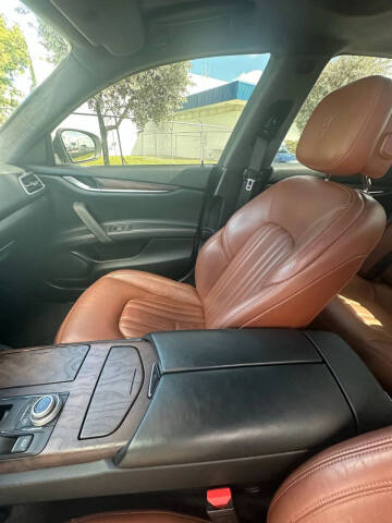 2017 Maserati Ghibli