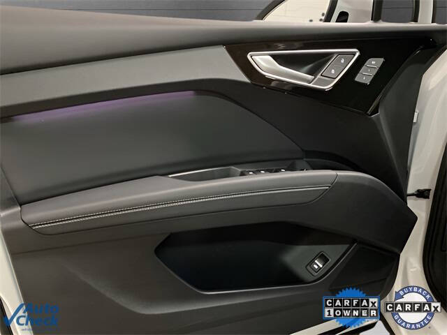 2024 Audi Q4 e-tron quattro Premium Plus 50