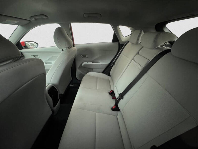 2025 Hyundai Kona SEL Convenience