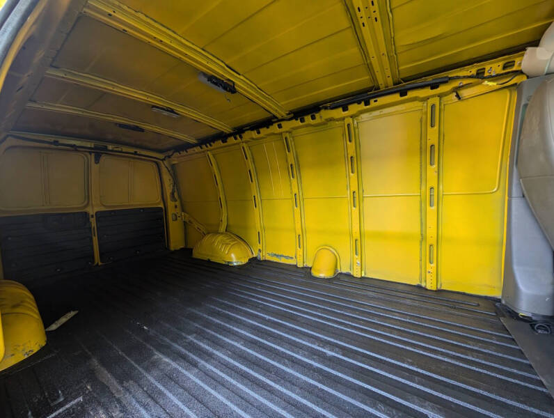 2018 GMC Savana 2500