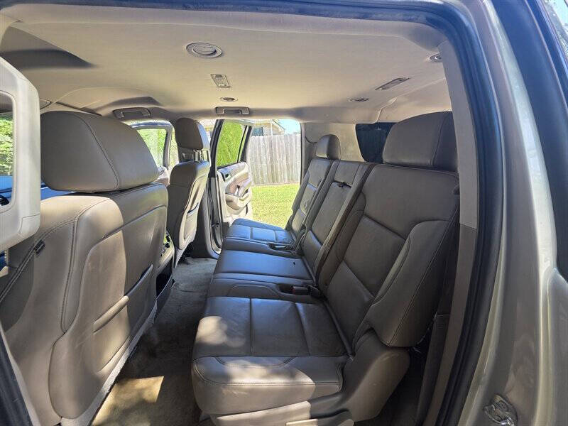 2015 Chevrolet Suburban LT