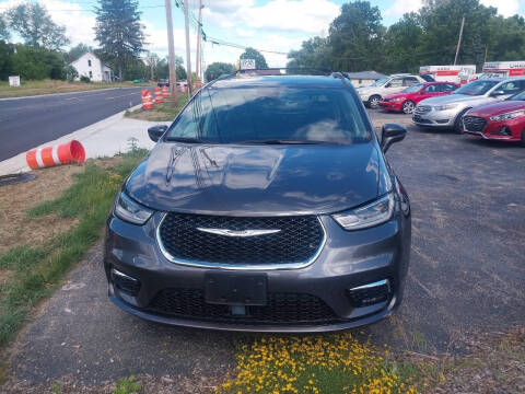 2022 Chrysler Pacifica Touring L