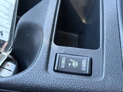 2017 Nissan Rogue Hybrid