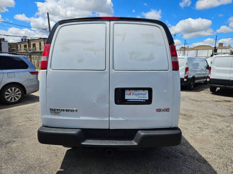 2017 GMC Savana 3500