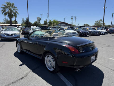 2004 Lexus SC 430