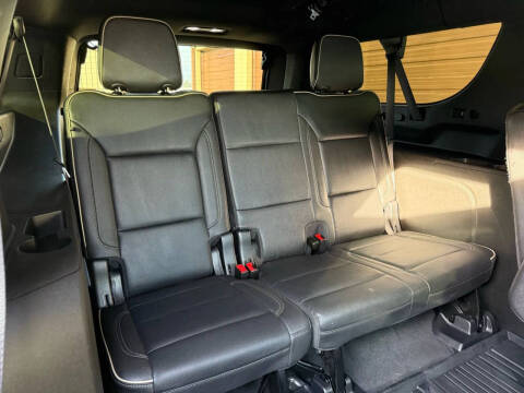 2022 GMC Yukon XL SLT