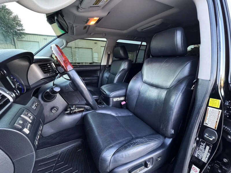 2011 Lexus LX 570