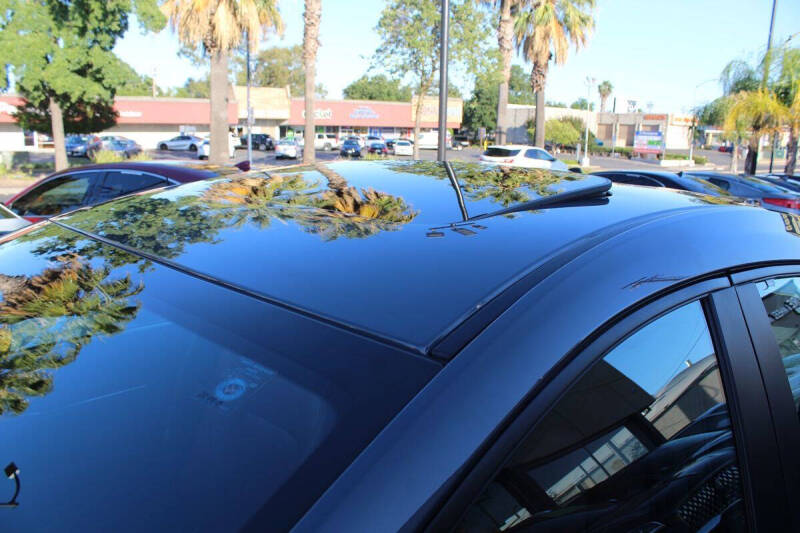 2022 Mazda Mazda3 Hatchback Carbon Edition