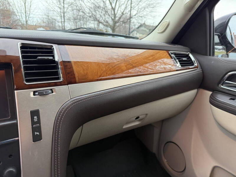 2014 Cadillac Escalade ESV Platinum