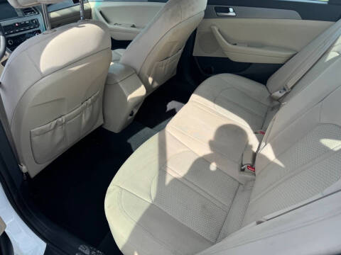 2016 Hyundai Sonata SE