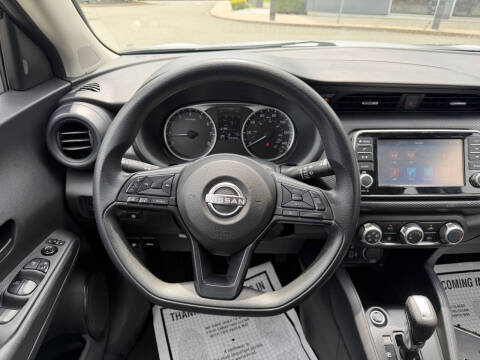 2023 Nissan Kicks S