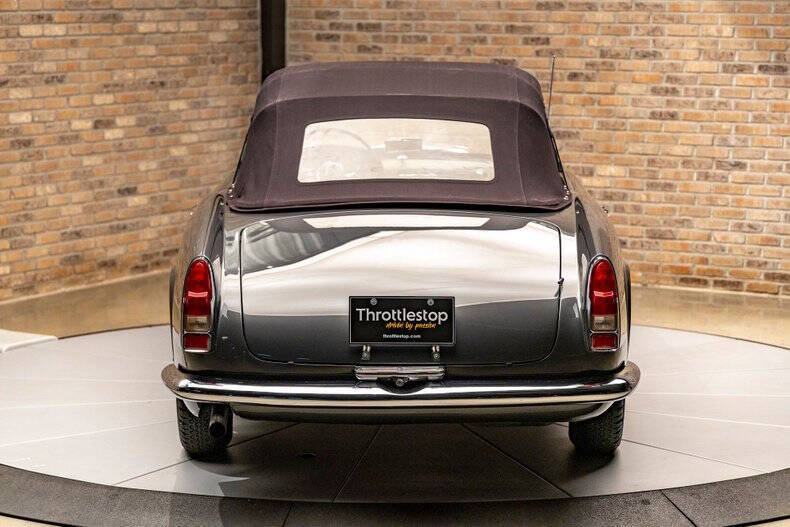 1959 Alfa Romeo 2000