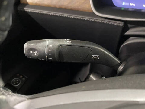 2019 Tesla Model X Standard Range