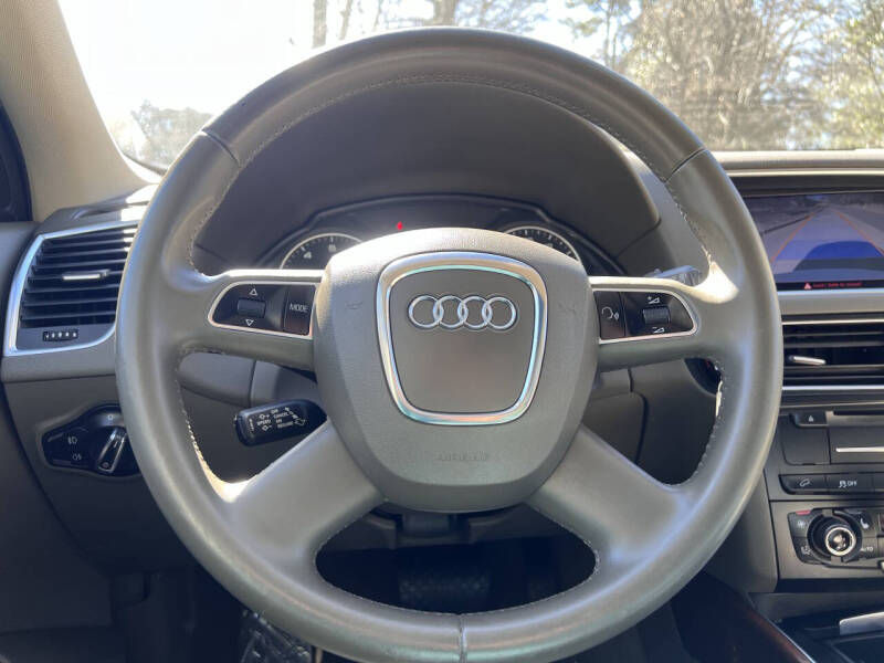 2012 Audi Q5 2.0T quattro Premium Plus