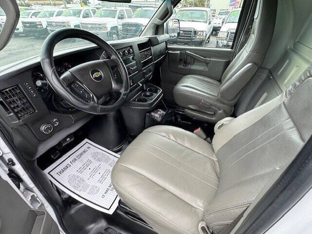 2016 Chevrolet Express 2500