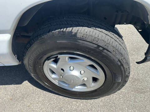 2012 Ford E-Series E-250