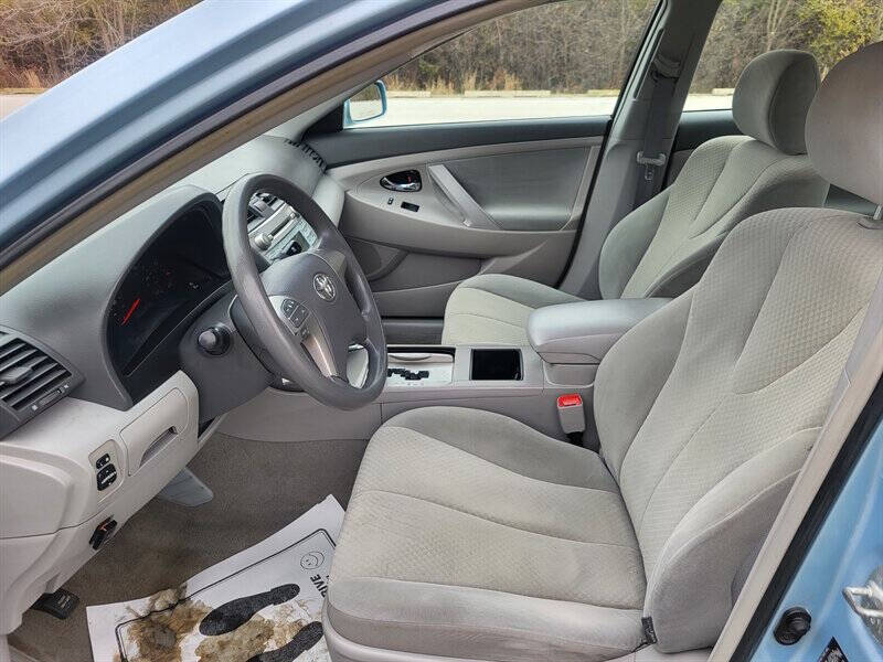 2009 Toyota Camry LE