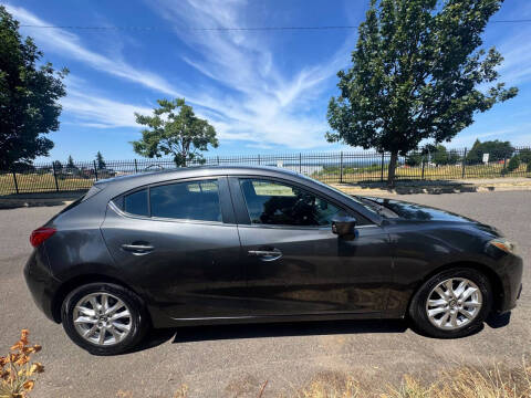 2016 Mazda MAZDA3 i Touring