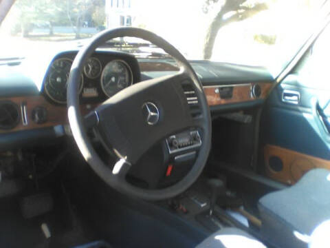 1975 Mercedes-Benz 280-Class