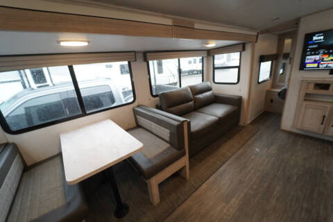 2024 Cruiser RV Shadow Cruiser 280QBS