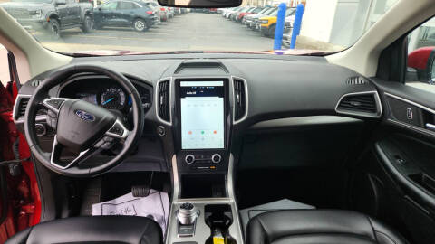 2023 Ford Edge