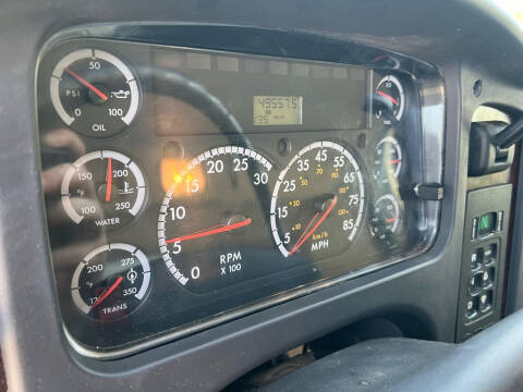 2015 Freightliner M2 112