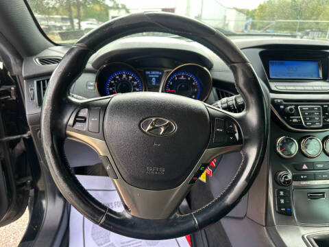 2013 Hyundai Genesis Coupe 2.0T Premium
