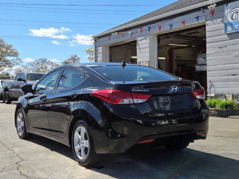 2011 Hyundai Elantra GLS