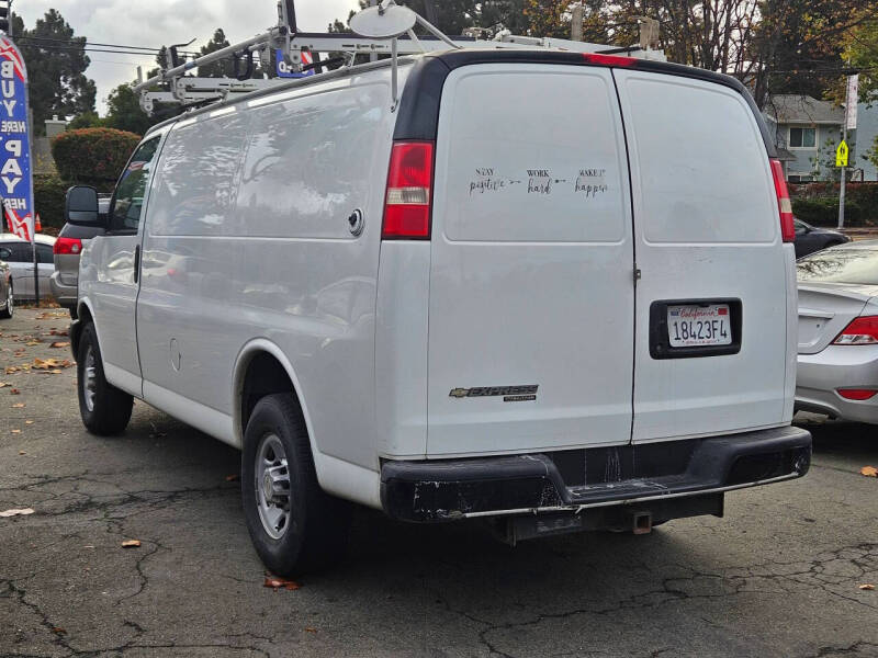 2013 Chevrolet Express 2500