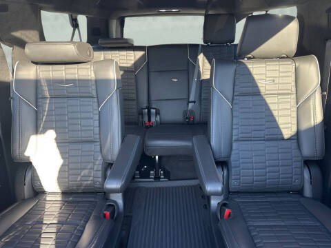 2024 Cadillac Escalade ESV Premium Luxury Platinum