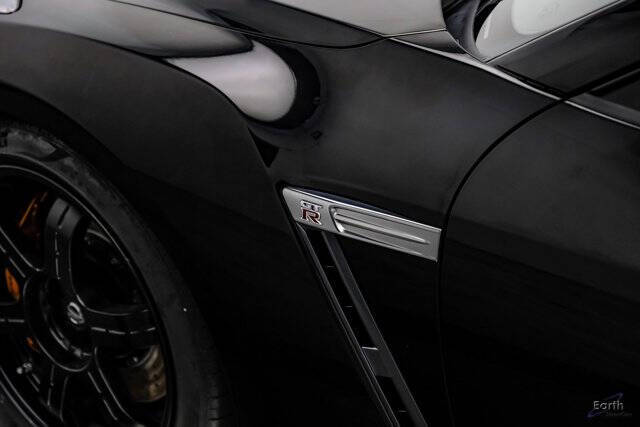 2013 Nissan GT-R Premium