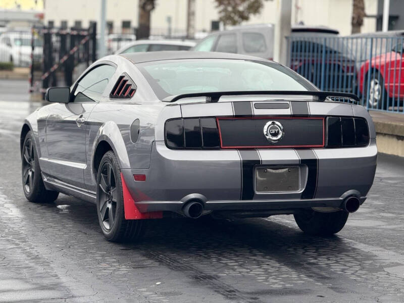 2006 Ford Mustang GT Premium